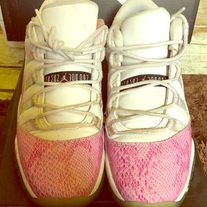 Jordan XI 11 Pink Snakeskin